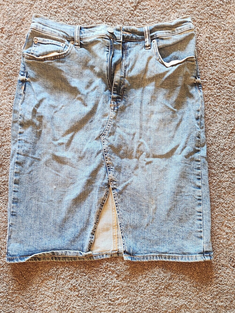 Banana Republic Light Wash Denim Skirt